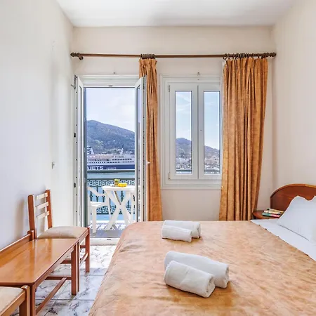 Lemonis Hotel *