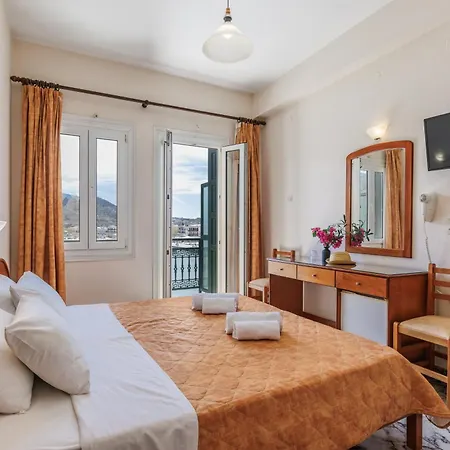 Lemonis Hotel *
