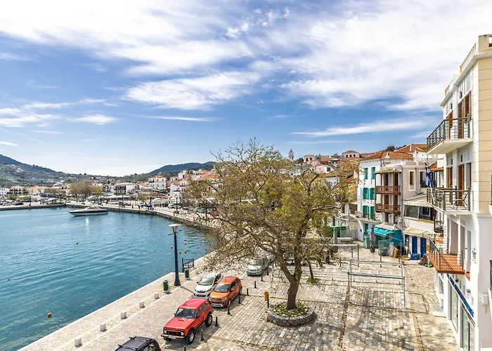 Lemonis * Skopelos Town